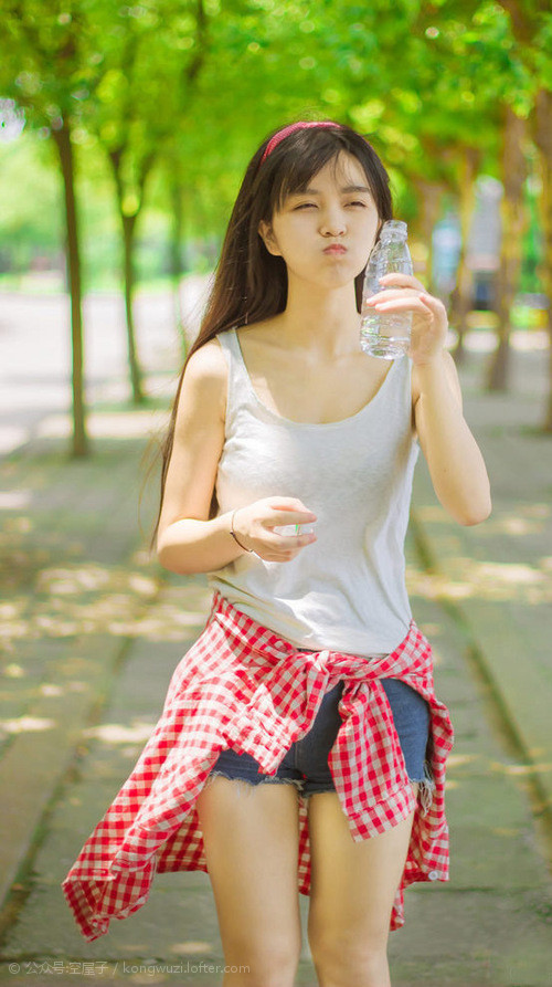 “荒野追风:沙漠上演的速度与激情”,一部荒野沙漠枪战动作片