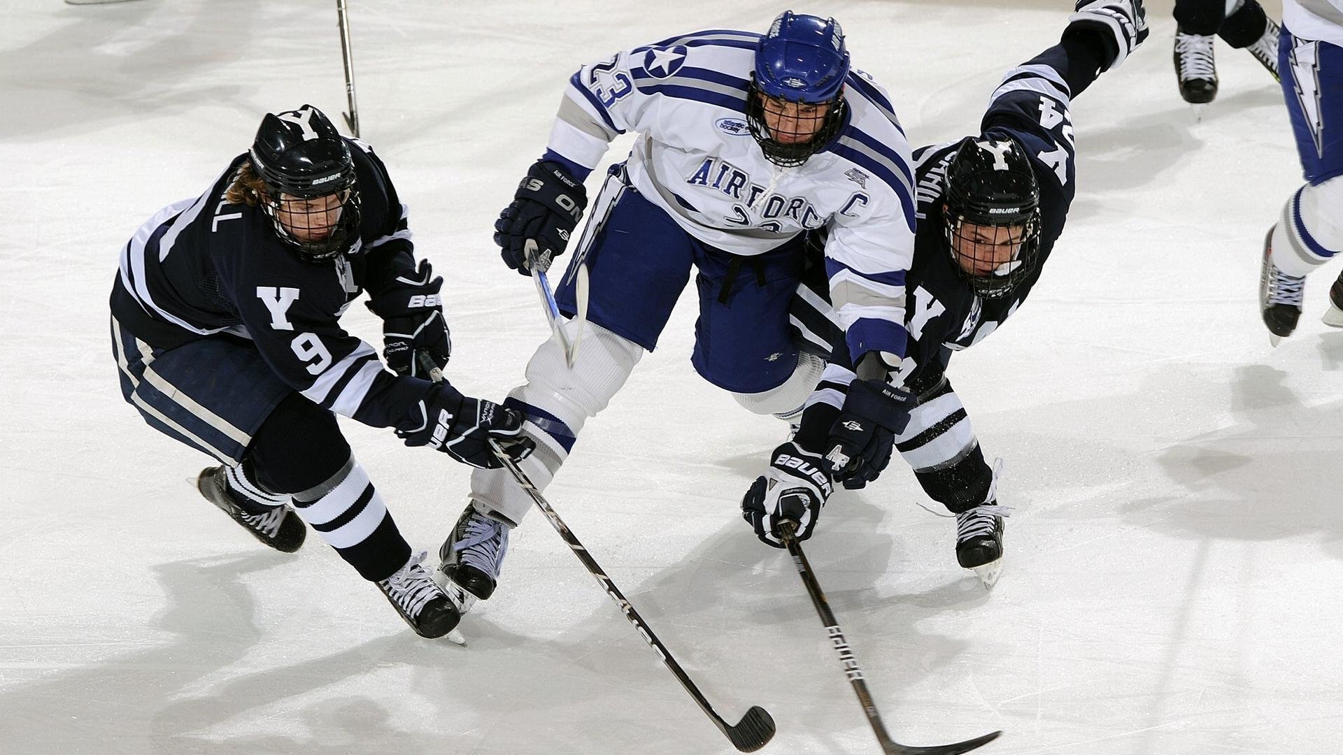 开云体育下载官网-“英超争冠烽火燎原，胜负关系到最终排名”，英超实力分析