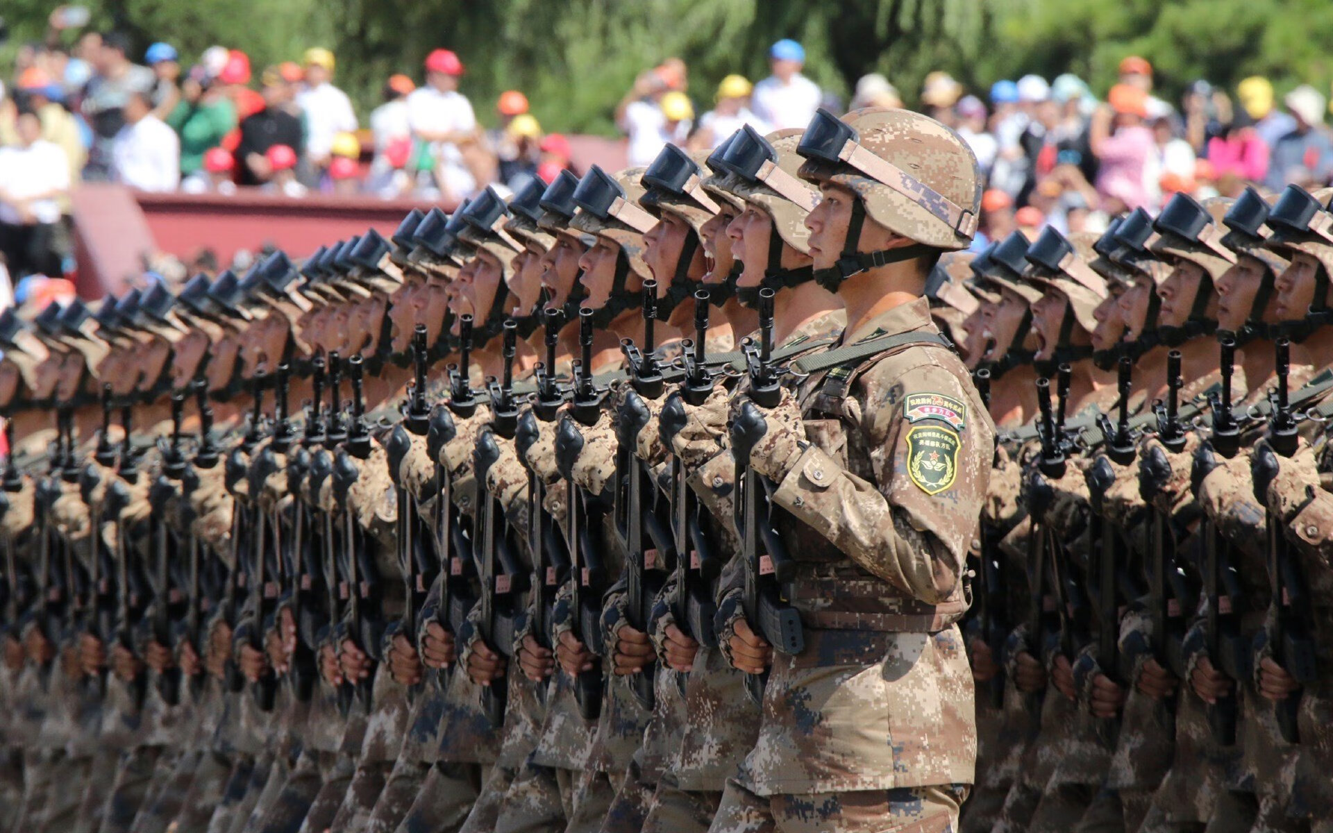 “足球+文化”产业融合升级，推动行业创新链完善，足球工业化