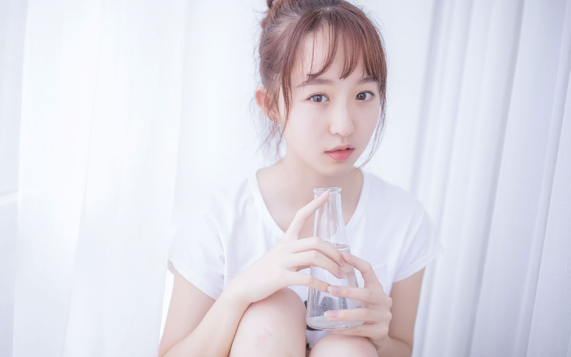 《全球电竞大赛门票销售火爆,票价创新高》,全球电竞联赛线下总决赛